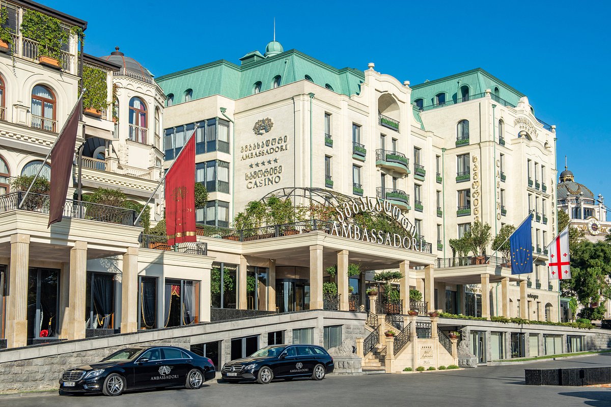 فندق تبليسي: ملاذ الراحة والتميز في قلب العاصمة